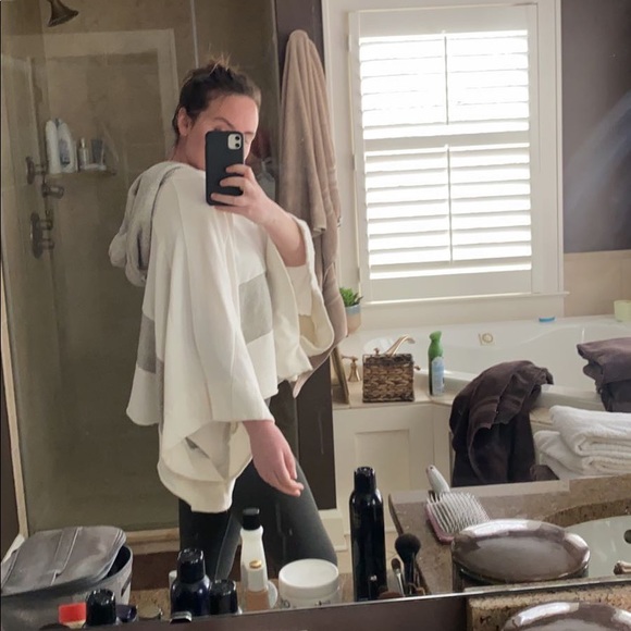 Pancho sweatshirt - Picture 4 of 6